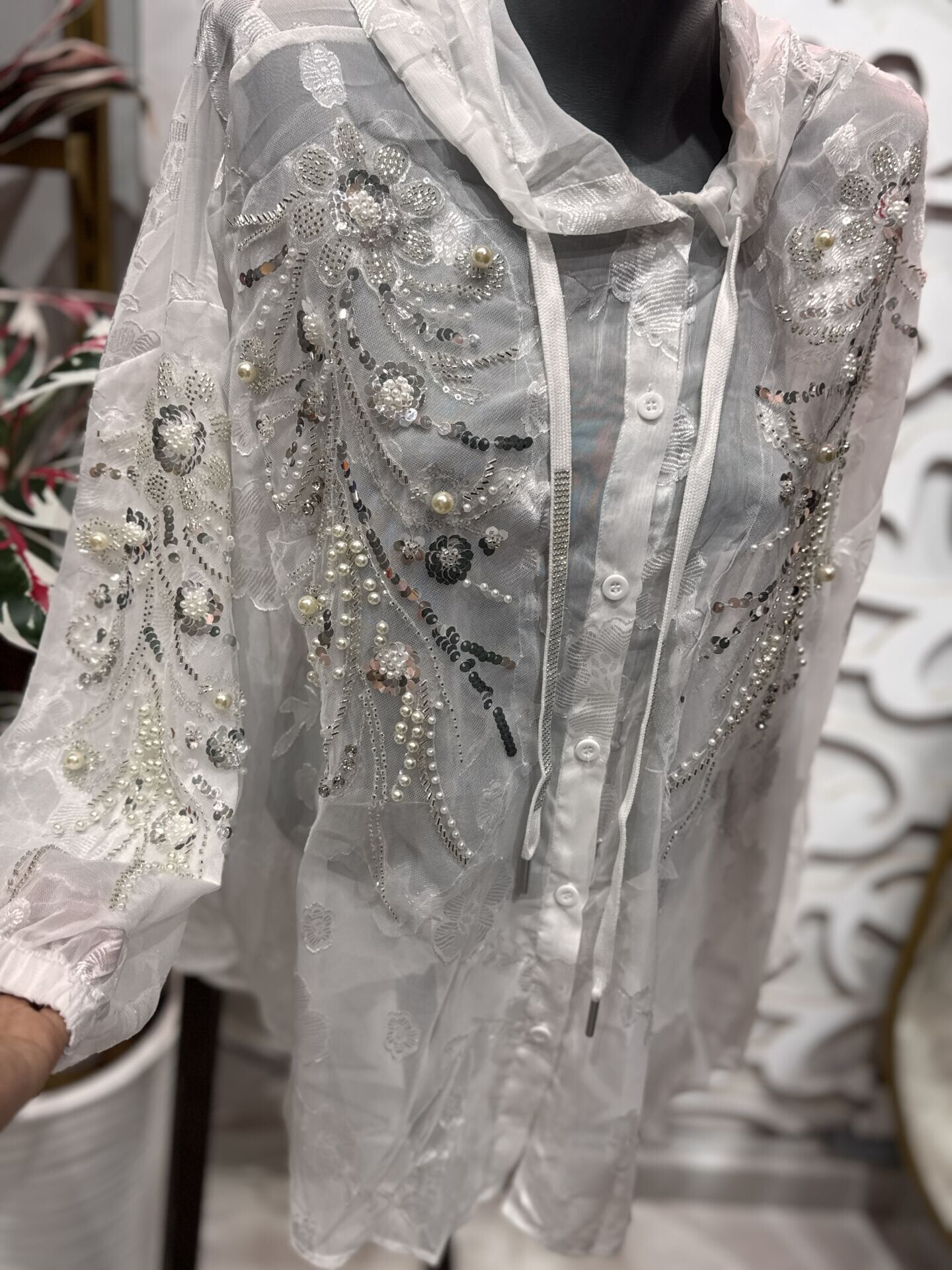 Şehrazat Butik Taşlı Şapka Detaylı Tasarım Gömlek