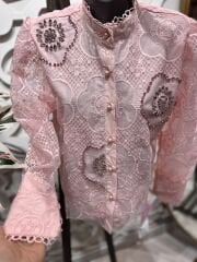 Şehrazat Butik Çiçek Detaylı Tasarım Gömlek