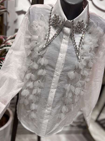 Şehrazat Butik Yakası Taş Detaylı 3 Boyutlu Tasarım Gömlek