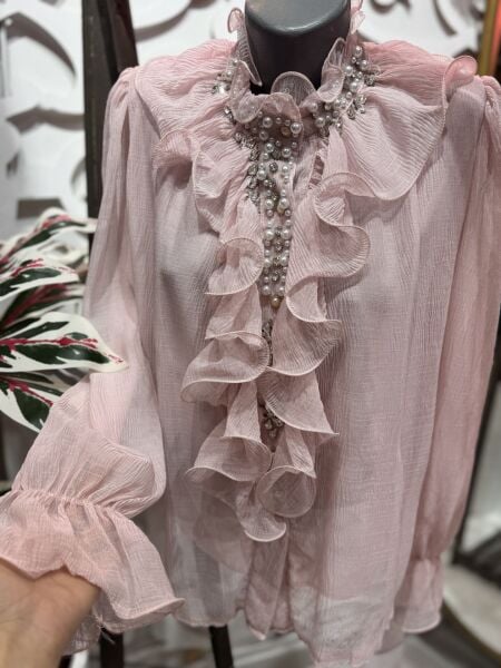 Şehrazat Butik Önü Volanlı İncili Tasarım Gömlek