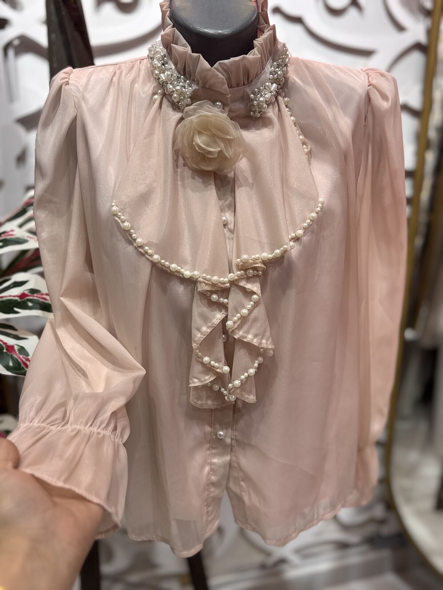 Şehrazat Butik Önü İnci Detaylı Tasarım Gömlek