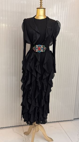 Şehrazat Butik Royal Fırfırlı Tasarım Elbise (KEMER DAHİL DEĞİLDİR)