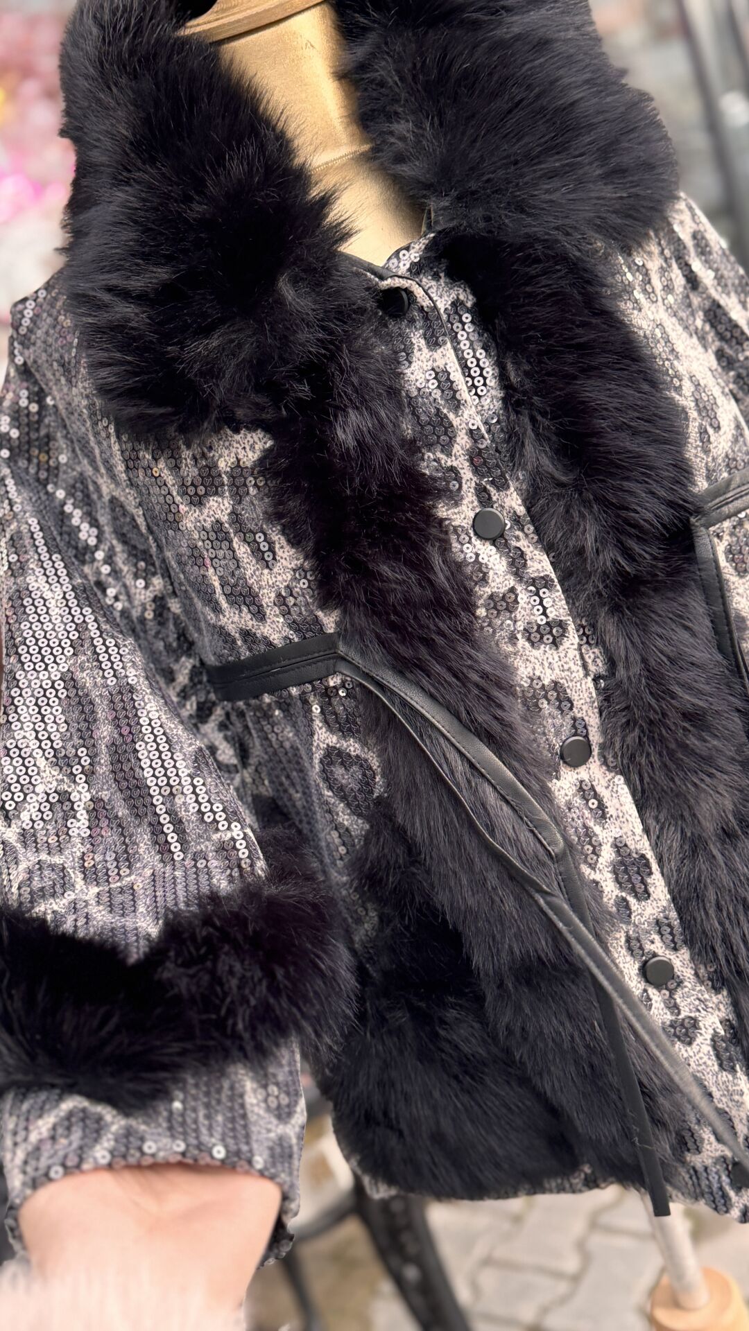 Şehrazat Butik Asil Tasarım Kürk