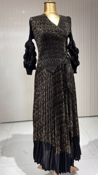 Şehrazat Butik Kol Detaylı Tasarım Elbise