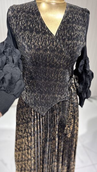 Şehrazat Butik Kol Detaylı Tasarım Elbise