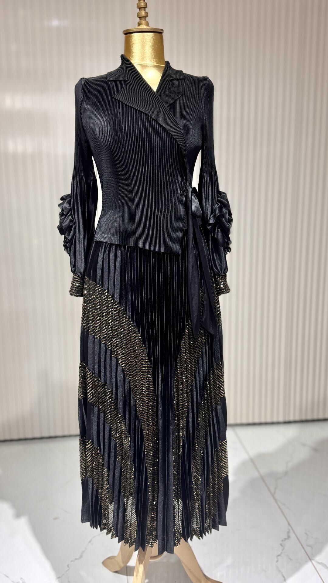 Şehrazat Butik Payet Detaylı Tasarım Elbise