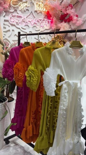 Sehrazat Butik Royale Elbise
