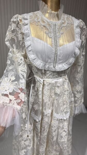 Şehrazat Butik Sarayna  Tasarım Elbise