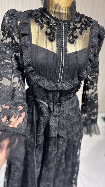 Şehrazat Butik Sarayna  Tasarım Elbise