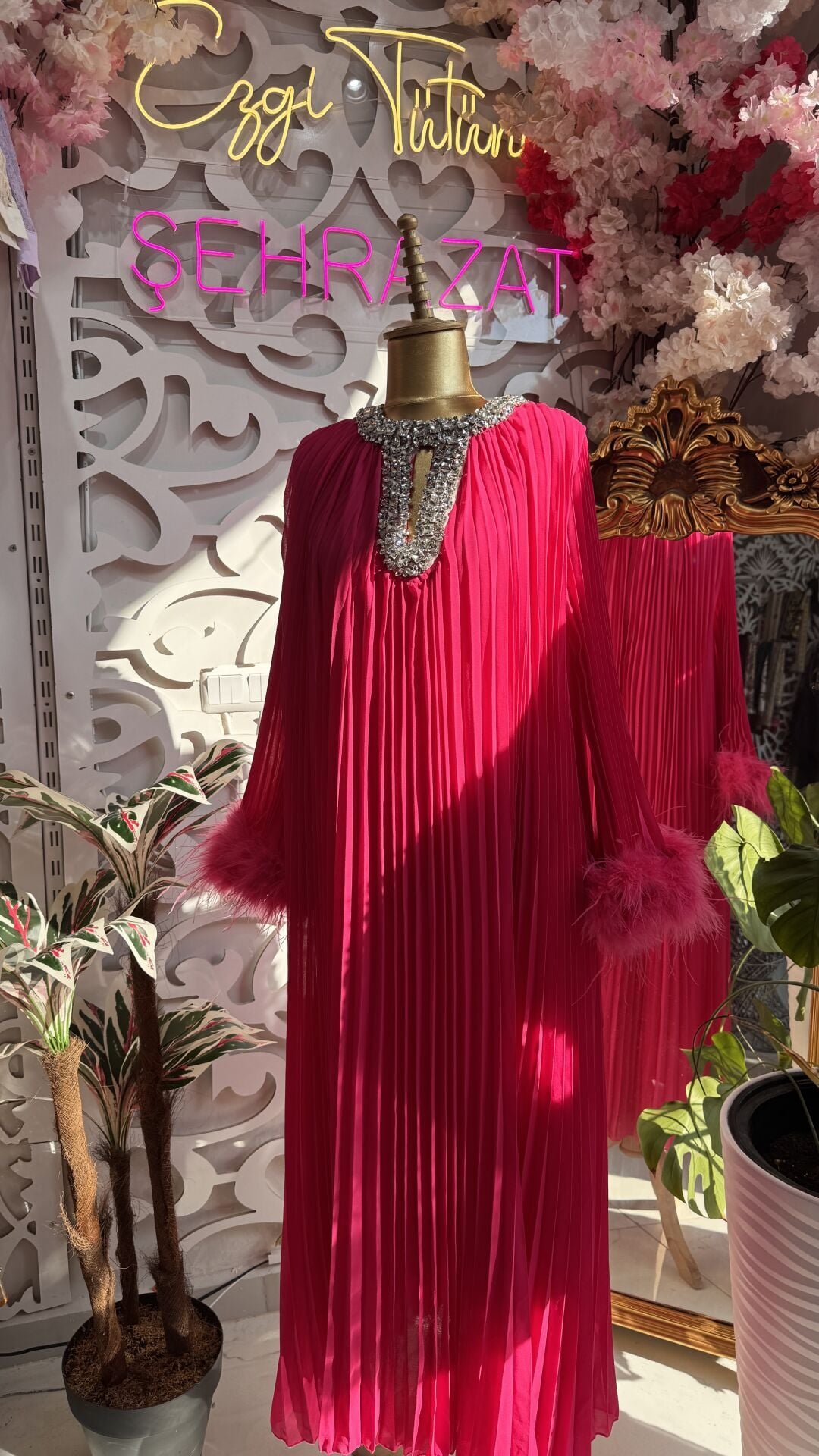 Şehrazat Butik Icon Elbise Standart