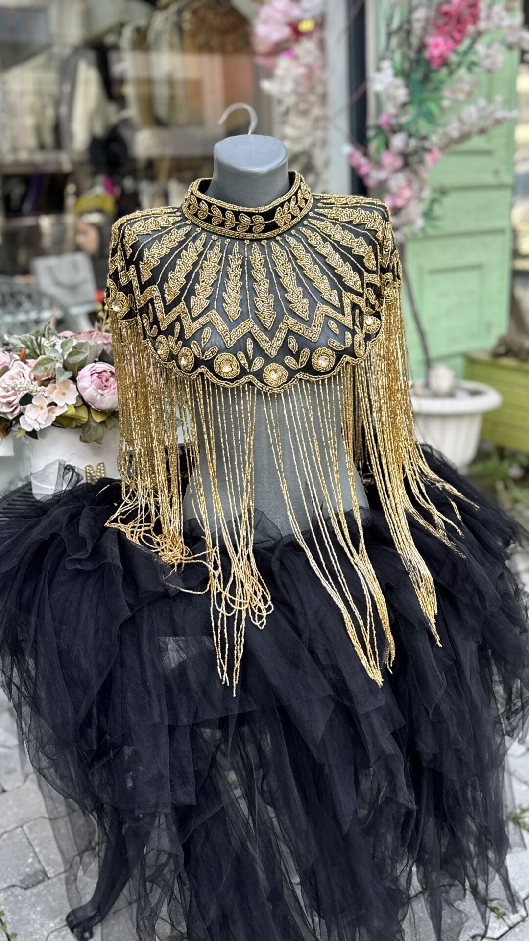 Şehrazat Butik Tasarım Elişi İşleme Gold Pelerin