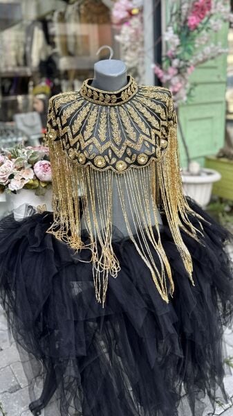 Şehrazat Butik Tasarım Elişi İşleme Gold Pelerin