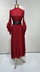 Şehrazat Butik Tasarım Kolu Güllü İthal Elbise (KEMER DAHİL DEĞİLDİR)