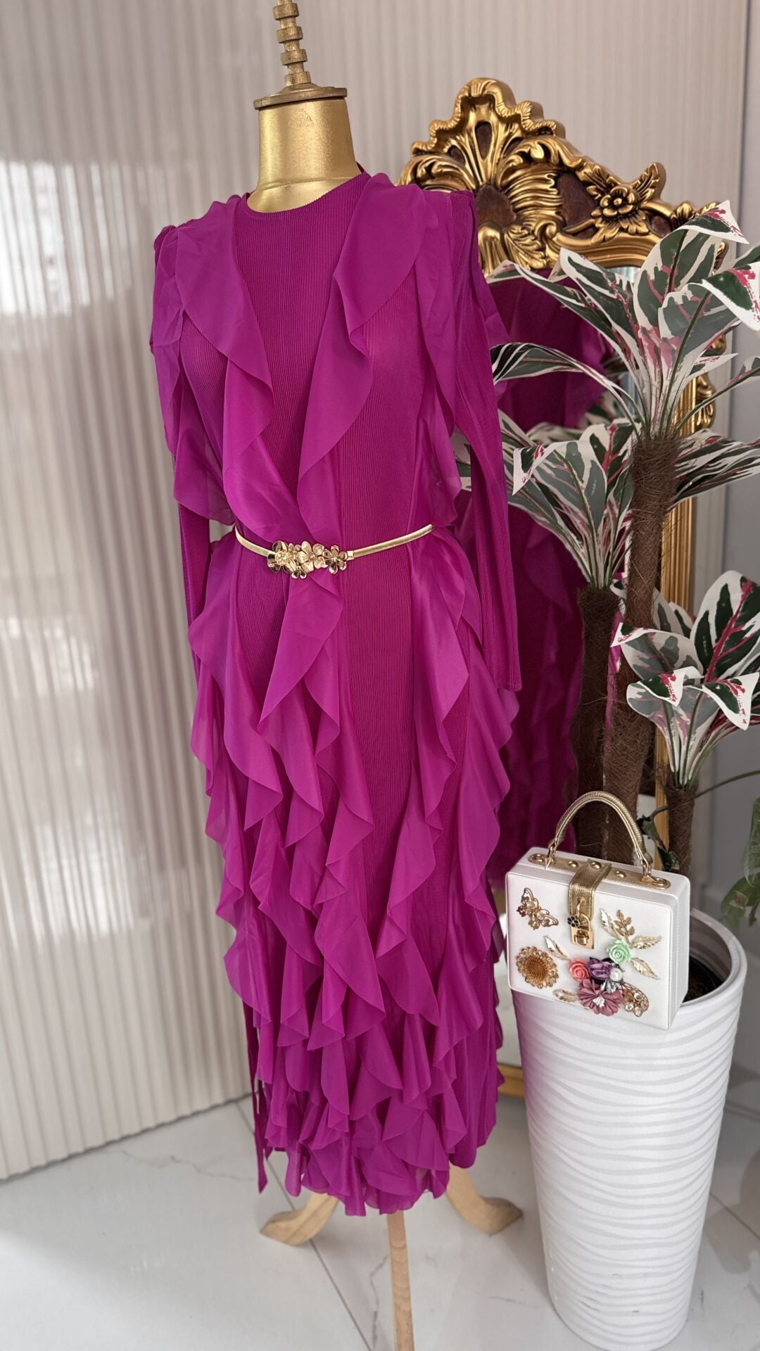 Şehrazat Butik Royal Elbise (KEMER DAHİL DEĞİLDİR)