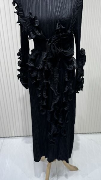 Şehrazat Butik Tasarım Fırfırlı Elbise (KEMER DAHİL DEĞİLDİR)