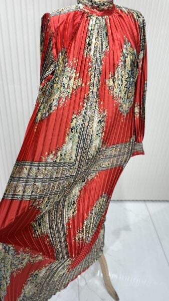 Şehrazat Butik İthal Piliseli Tasarım Elbise