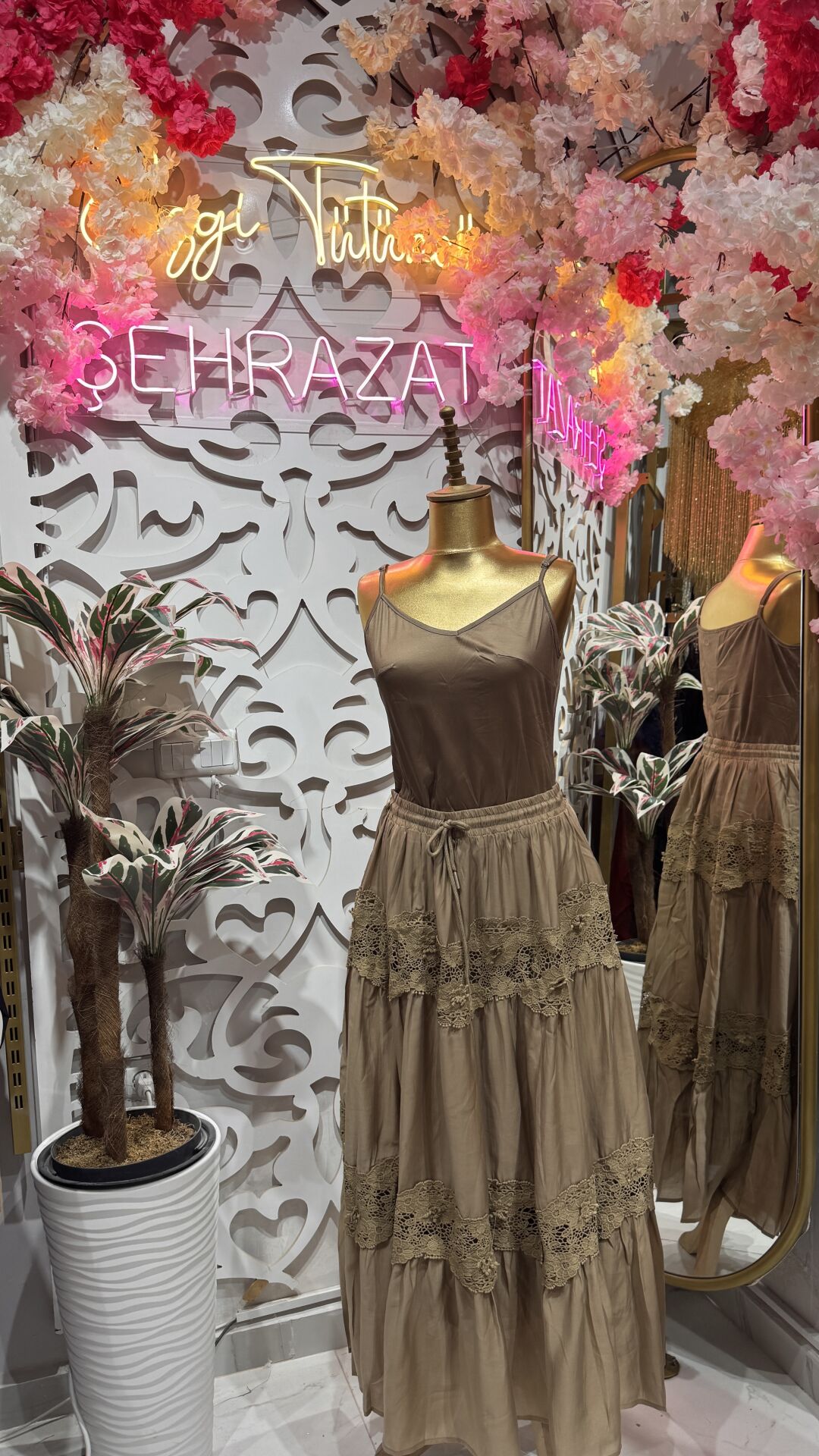 Şehrazat Butik Velin İkili Takım