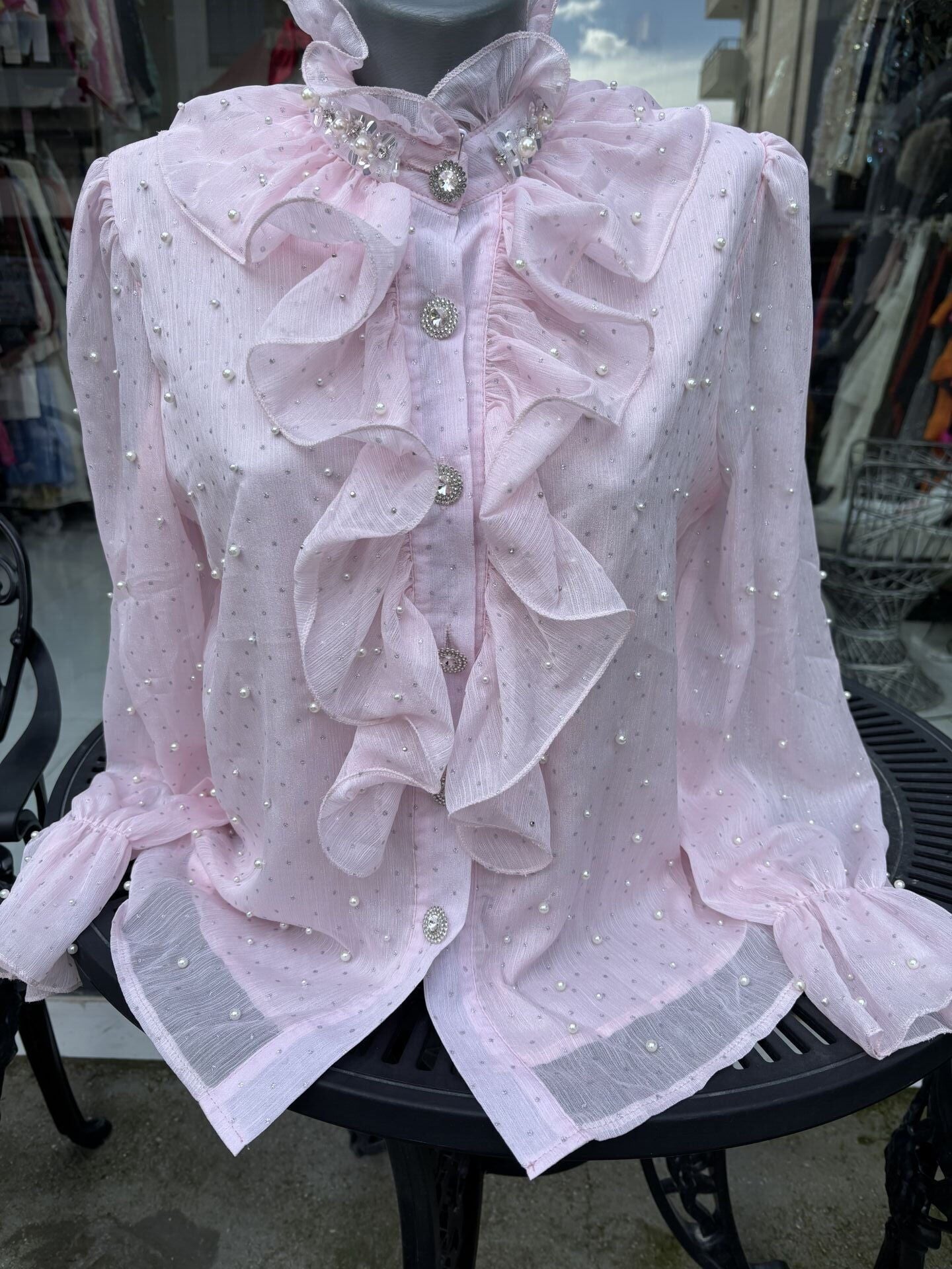 Şehrazat Butik İnci Detaylı Volanlı Tasarım Gömlek