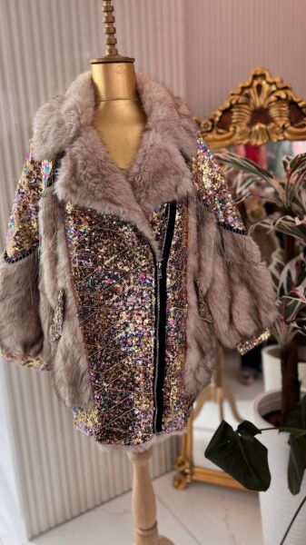 Şehrazat Butik Payetli Mahzenur Kürk Kaban