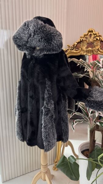 Şehrazat Butik Sarevi Kürk Kaban