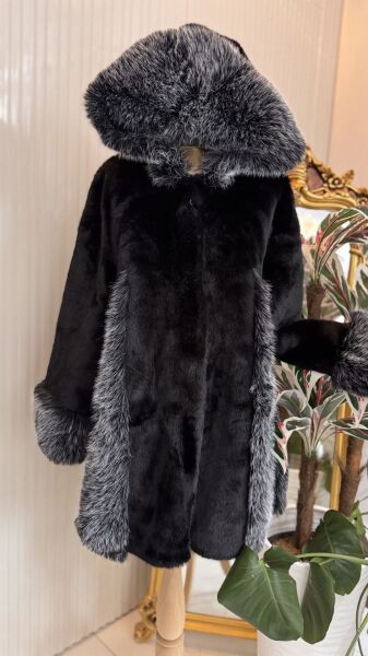 Şehrazat Butik Sarevi Kürk Kaban