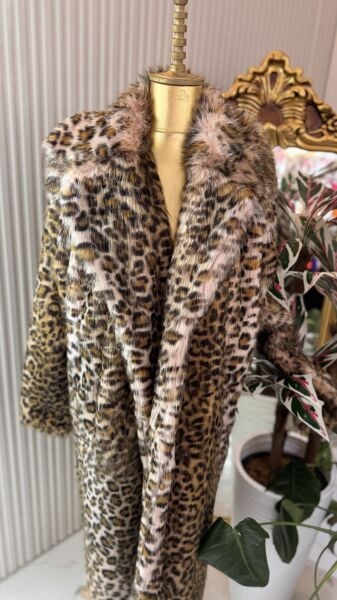 Şehrazat Butik Arctic Kürk Kaban