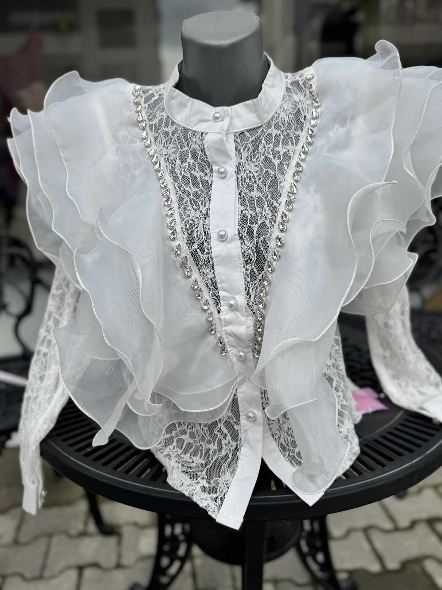 Şehrazat Butik Volanlı Tasarım Gömlek