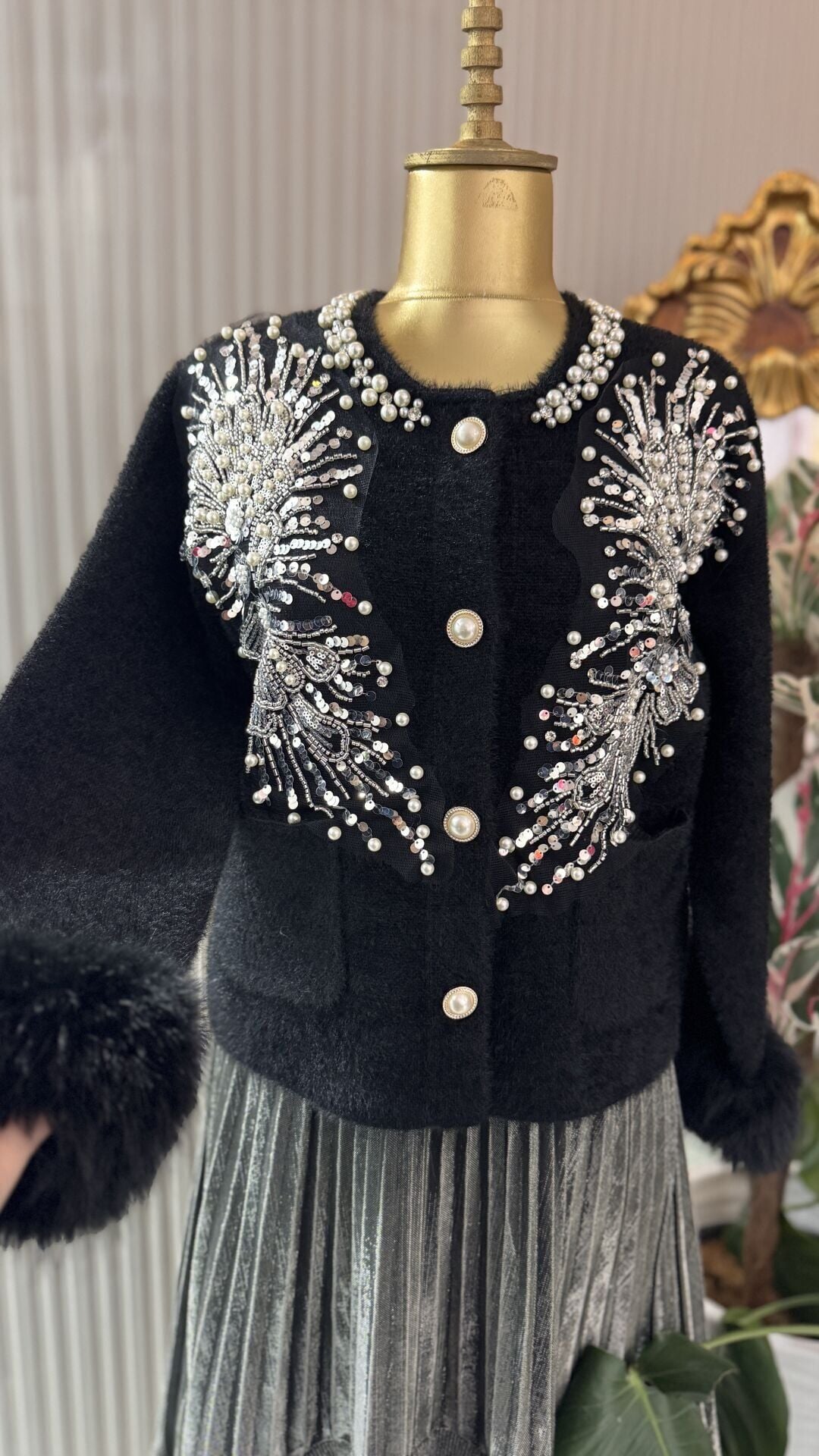 Şehrazat  Butik Tasarım İşlemeli Angora Ceket