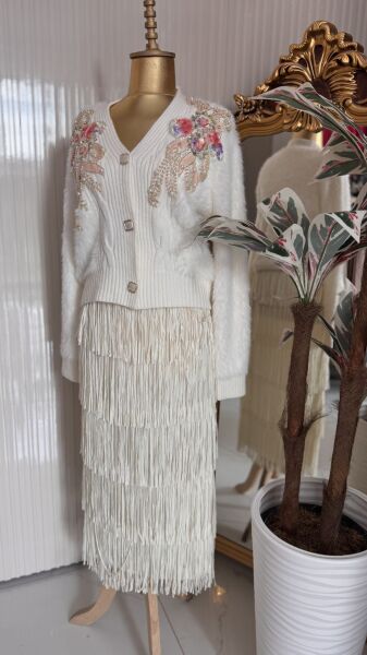 Şehrazat Butik Püsküllü Etek