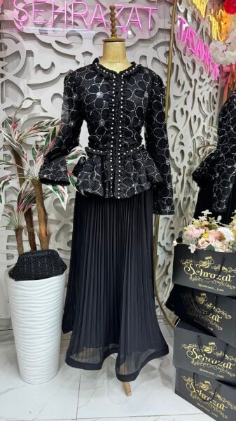 Şehrazat Butik Lal Takım