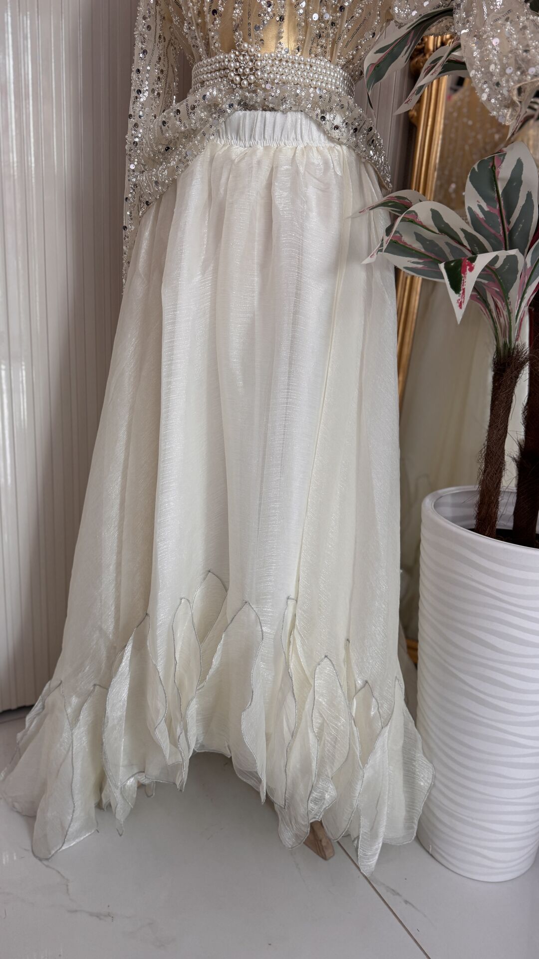 Şehrazat Butik Asimetrik Etek