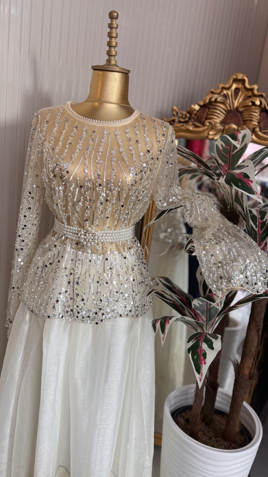 Şehrazat Butik Soltero Bluz (KEMER DAHİL DEĞİLDİR) Standart