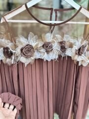 Şehrazat Butik Göğüs Gül Detaylı Tasarım Gömlek