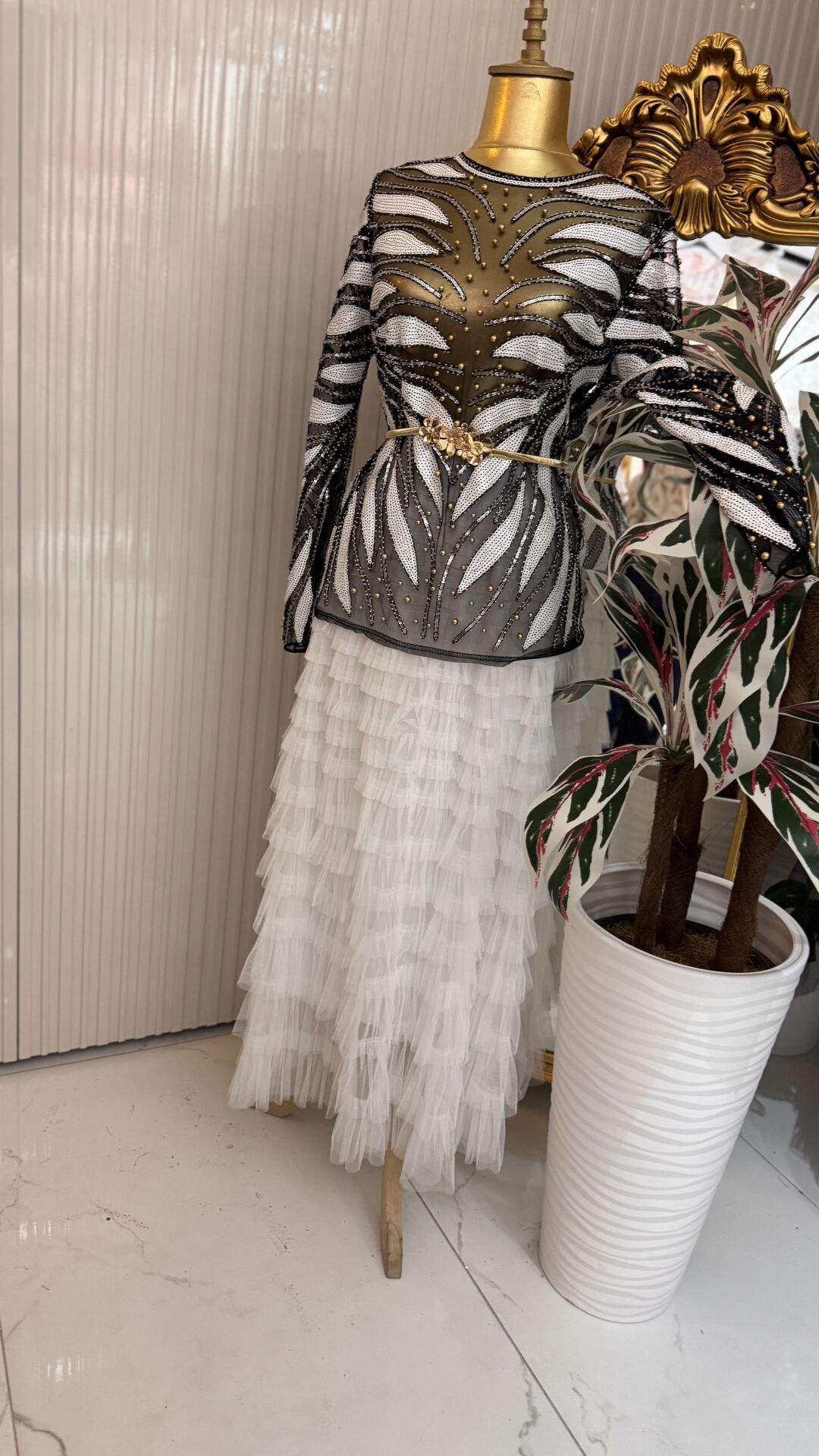 Şehrazat Butik Elara Bluz(KEMER DAHİL DEĞİLDİR)