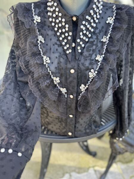 Şehrazat Butik Yakası İnci Detaylı Tasarım Gömlek (89078)